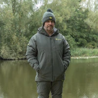 Ridge Monkey APEarel ThermaPro Waterproof Bobble Hat Green